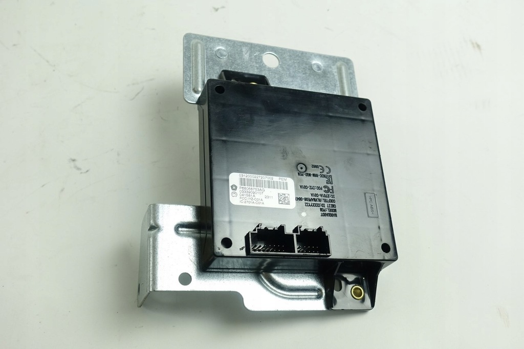 фото №1, Модуль keylles p68068753af lancia voyager 2.8crd