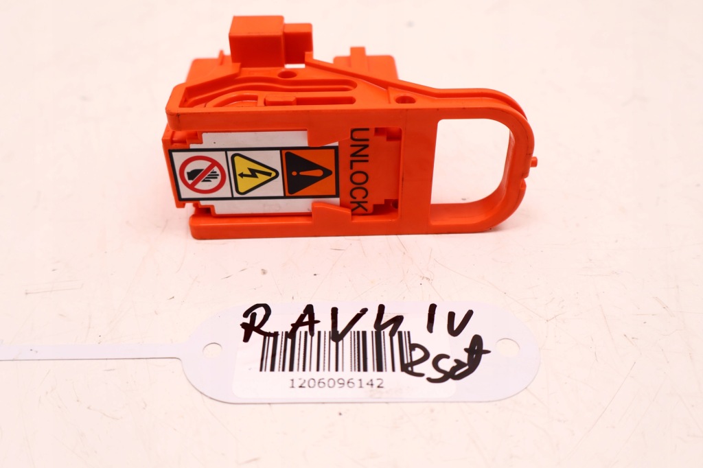 Toyota rav4 iv запобіжник акумулятора Київ