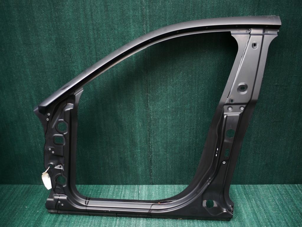 фото №1, Панель боковий блок двигуна a b болти кріпильні aston martin dbx dbx707 2019-