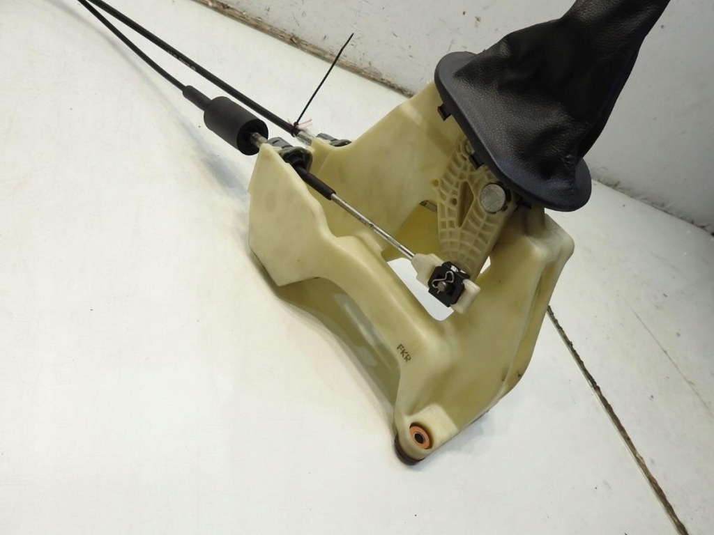 фото №8, Выборщик переключения передач тросы kia sportage iii 1.7 crdi 43700-3wxxx