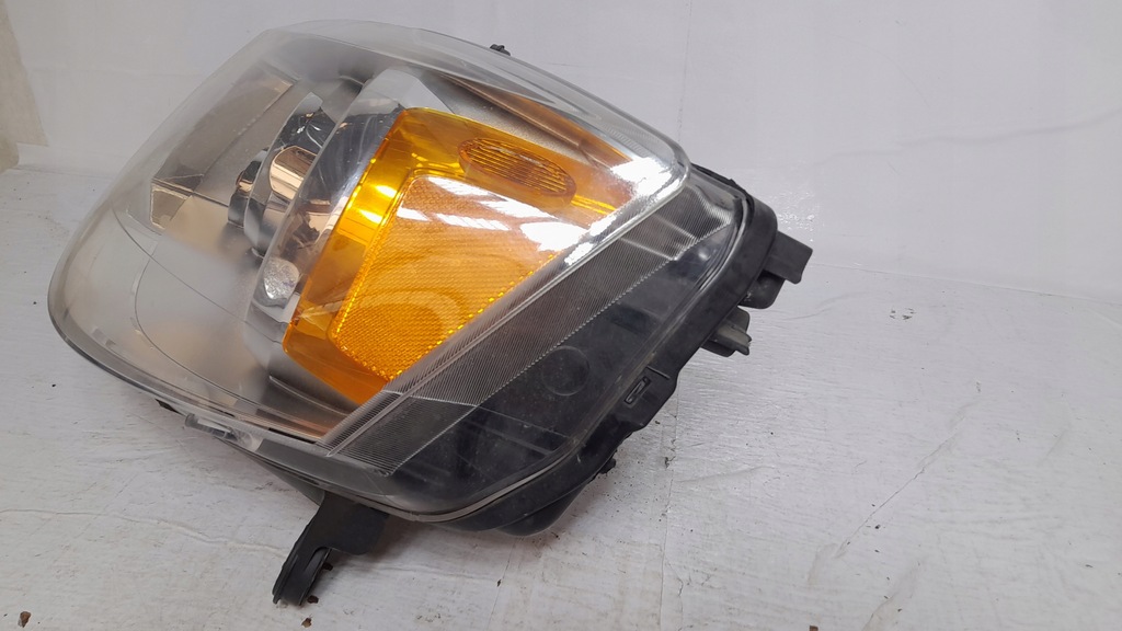 фото №14, Chrysler town country v 10-20 лампа левый правый перед usa