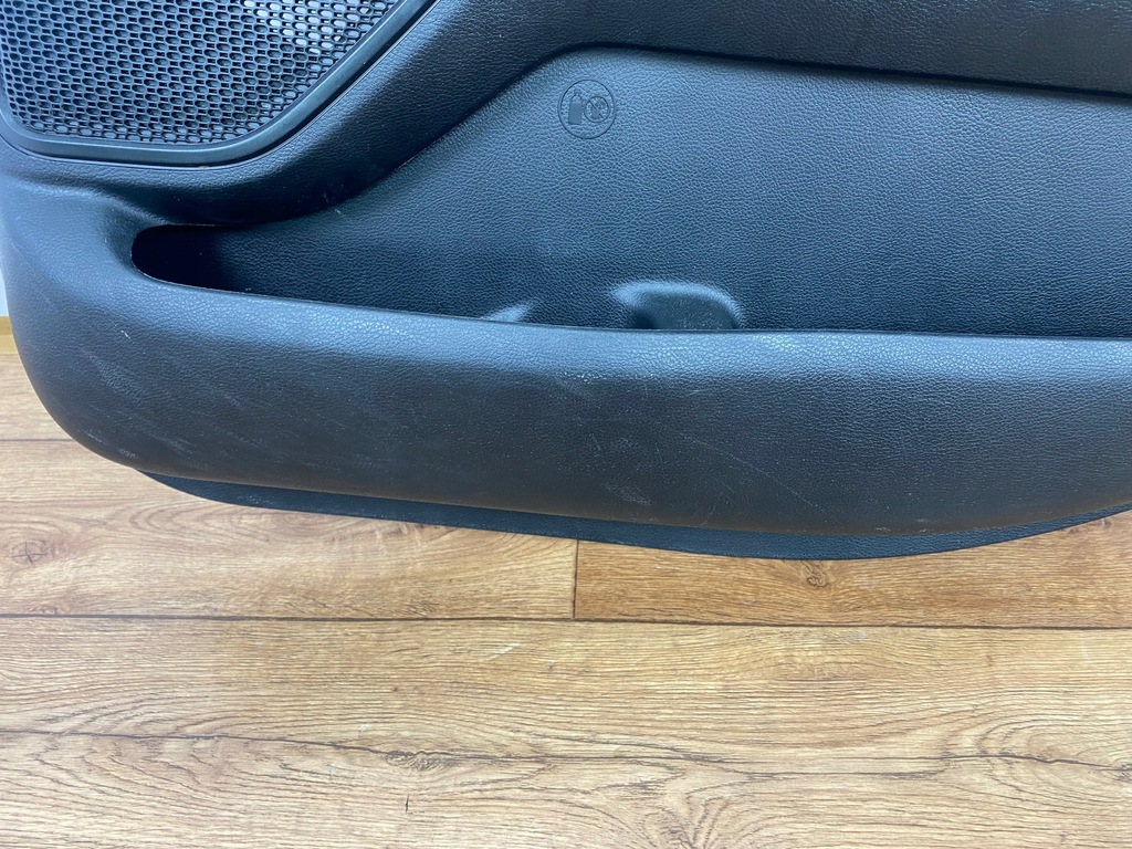 фото №10, Обшивка дверь правый задняя обивка dodge ram 1500 2019+