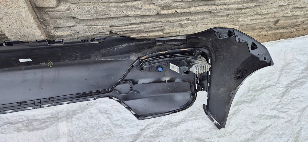 фото №11, Bmw i3 i01 lift 17-21 бампер перед 6pdc + светодиоды org