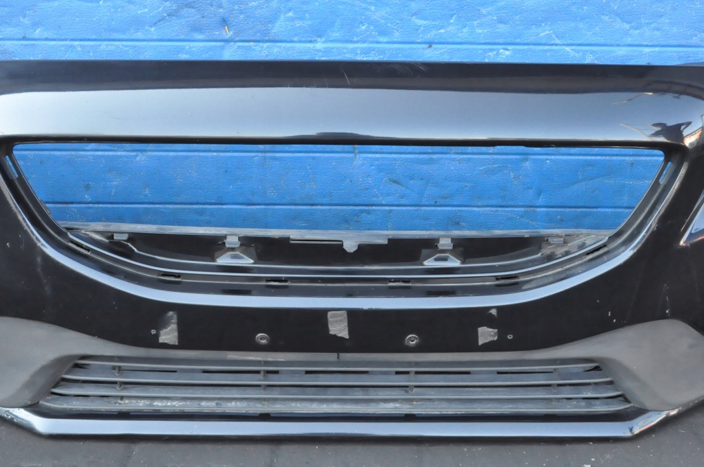 фото №2, Volvo v40 ii lift r-design бампер перед передний 452-46