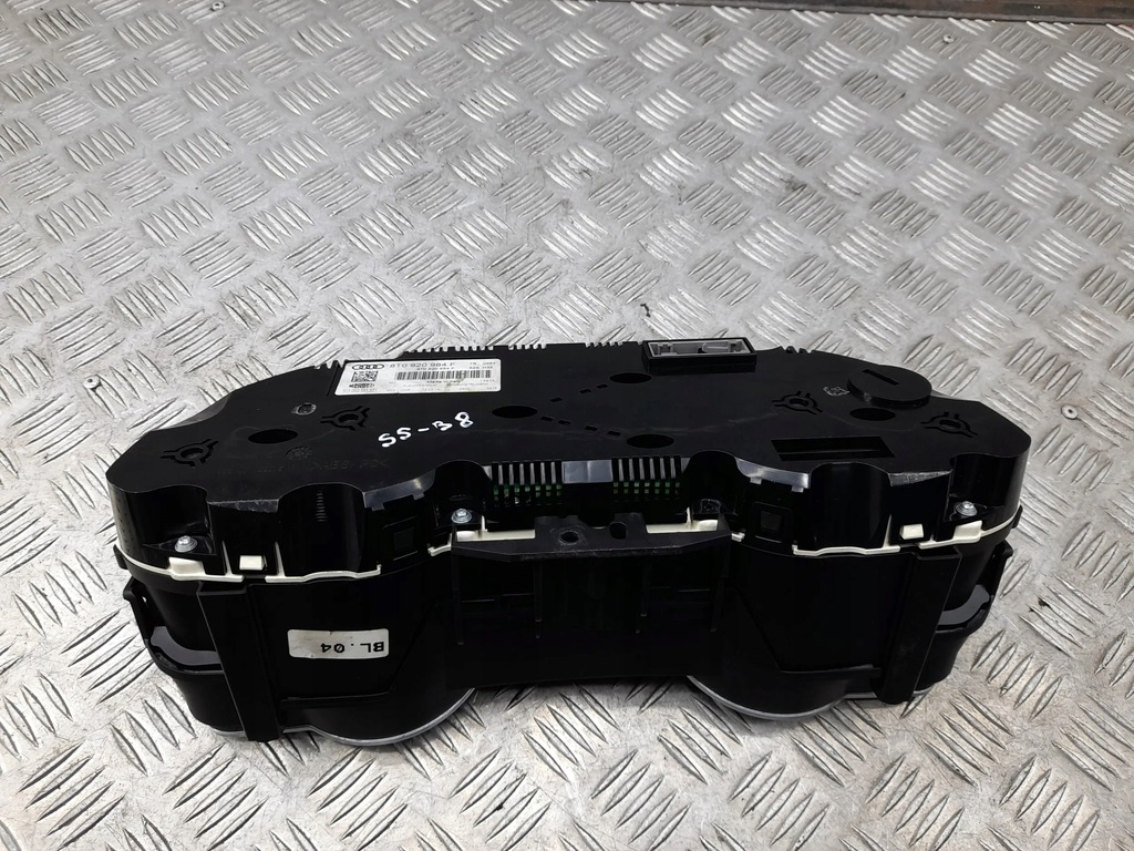 фото №9, Audi s5 facelift 3.0 8t0920984f прилади, прилади