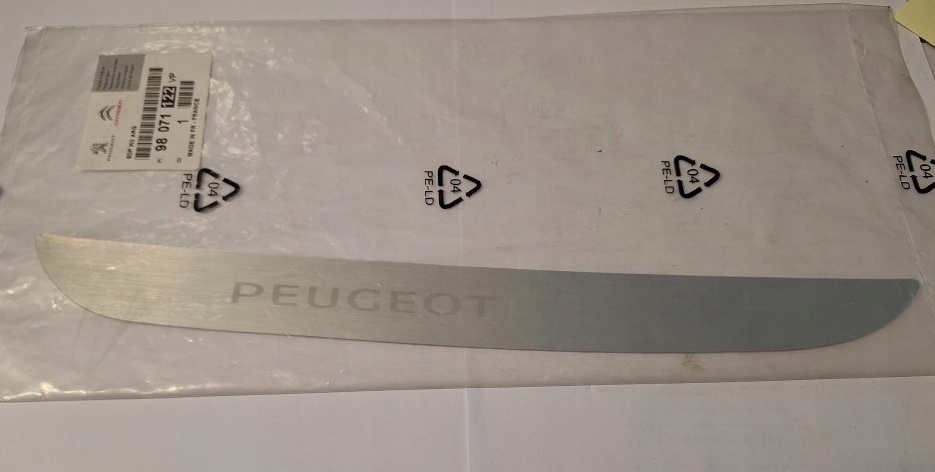 фото №1, Молдинг порог peugeot 508 оригинальный номер 98071122vp