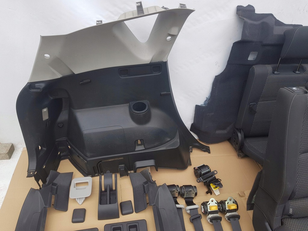 фото №5, Сидіння заднє сидіння toyota verso 2009-2017 7 осіб van перехідник ремені