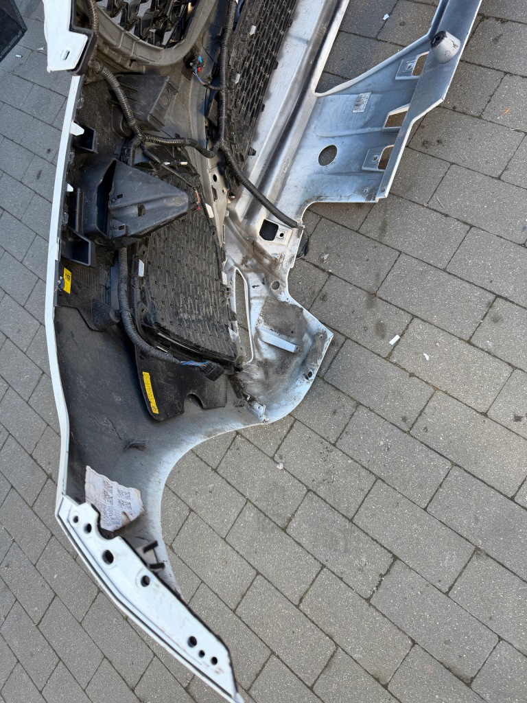 Jaguar f-pace lift x761 бампер передній Київ