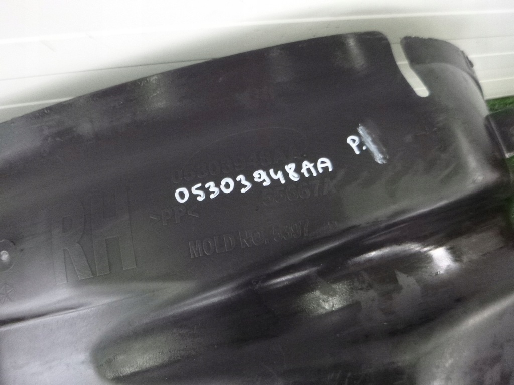фото №4, Jeep compass 06- подкрылок правое задние 05303948aa