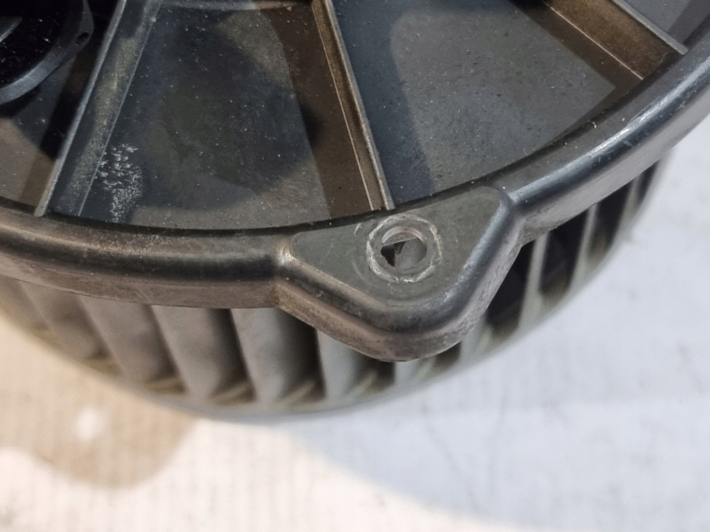 фото №8, Воздуходувка вентилятор обдув audi a6 c5 00r