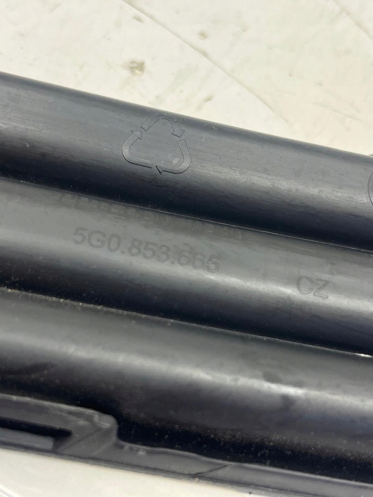 фото №6, Решітка бампера перед лівий 5g0853665 vw golf vii