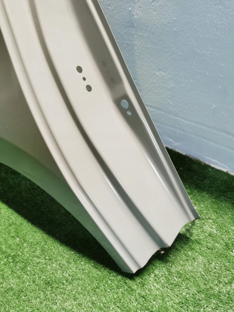 Hyundai i10 ii 13-19 обшивка крила задній правий задня чверть в Україні