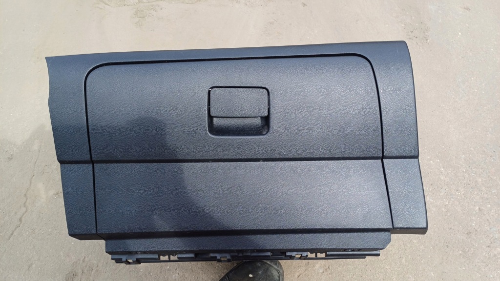 фото №1, Nissan micra k14 бардачок защита 685105fa1a