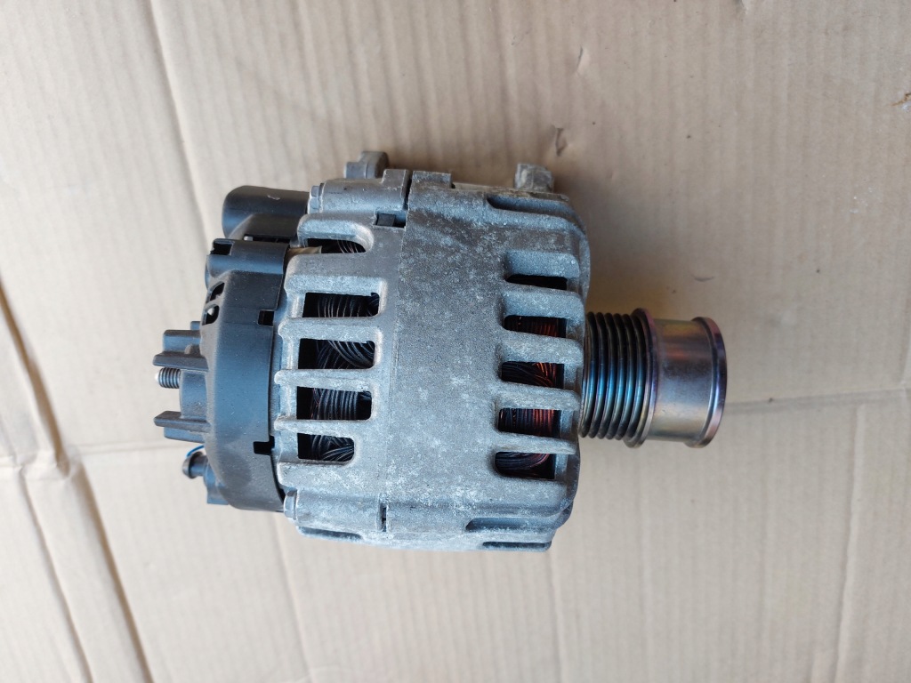 фото №1, Генератор vw seat skoda audi 17r