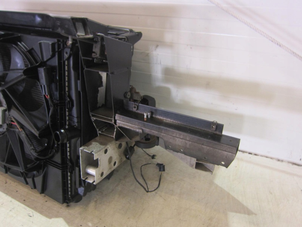 Bmw x3 f25 3.0 n52 ремень передний радиатор 7593850 с Разборки