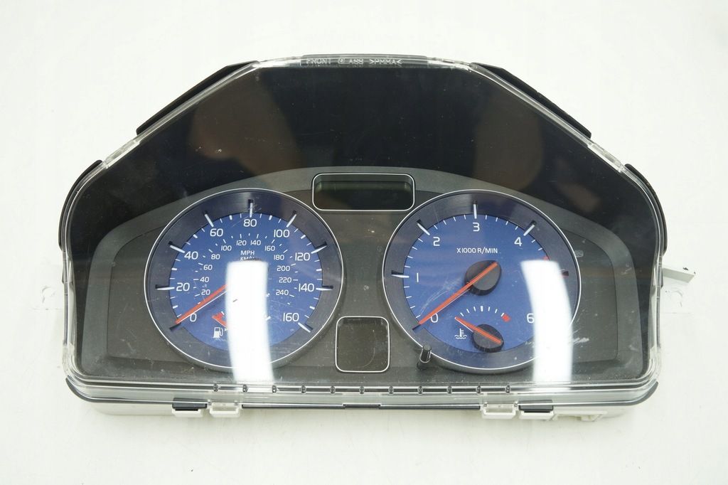 фото №1, Volvo c30 приборы счетчик r-design 30733375