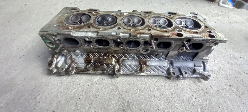 фото №5, Головка 2.0 2.4 t volvo v70 c70 s70 s80 1001837