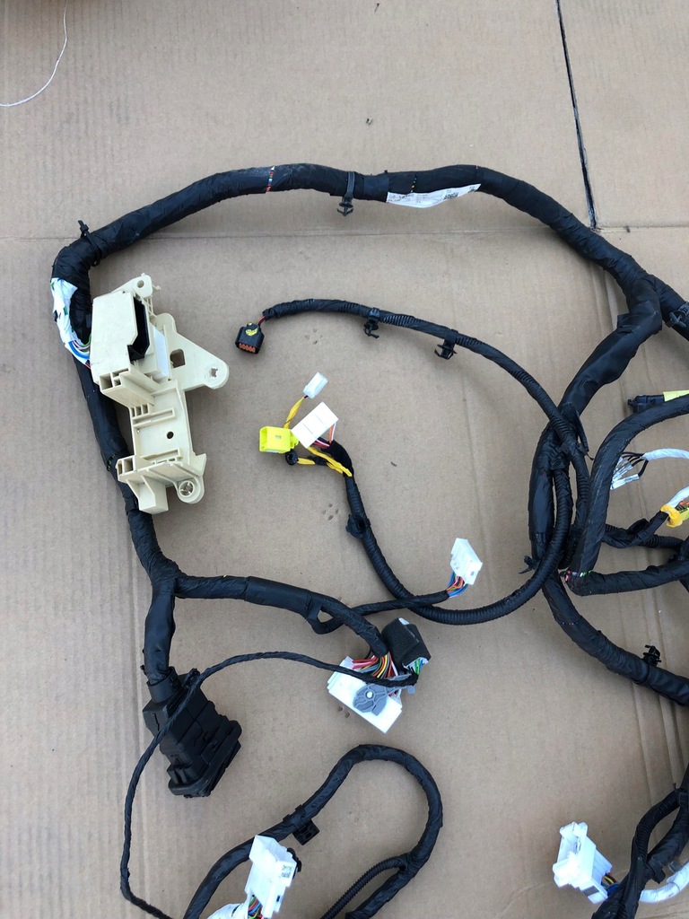 фото №7, Hyundai i30n i30 iii n lift 2020- джгут салону 91550-s0350