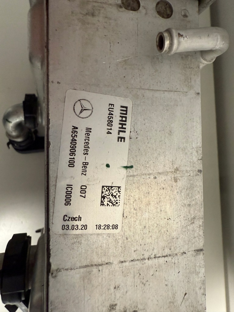Радіатор інтеркулер mercedes vito viano 3 iii w447 рестайлінг  a6540100900 Доставка