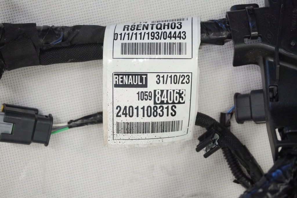 фото №4, Жгут двигателя renault clio 5 v lift 1.0 tce 240110831s