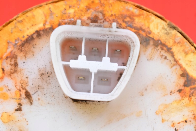 фото №7, Помпа насос топлива hyundai santa fe 1 i 2.7 v6 173 km 00-04