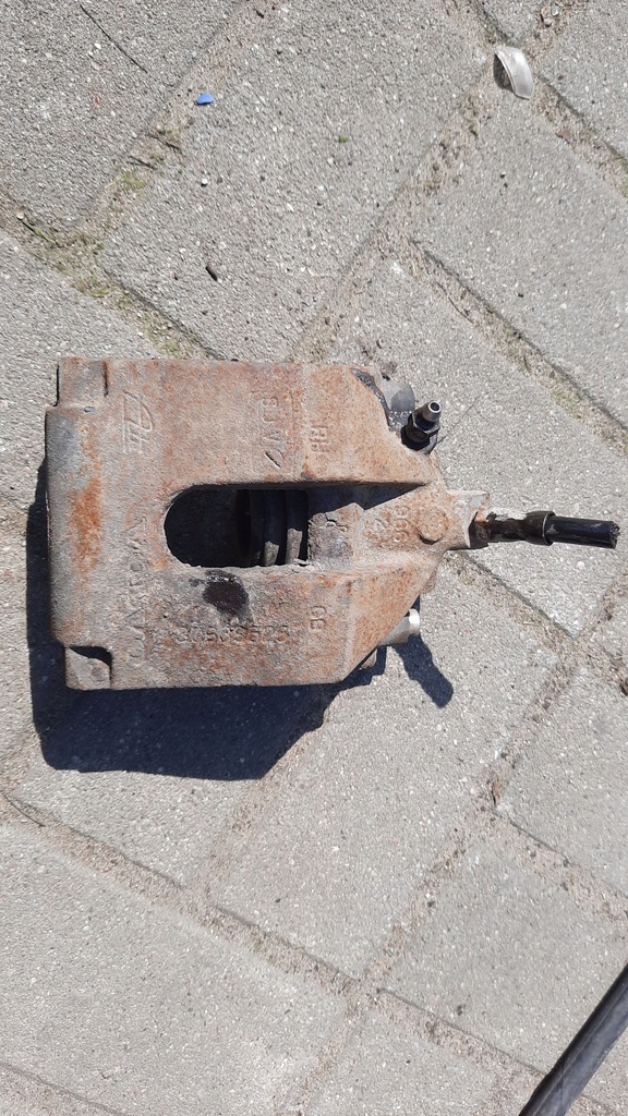 фото №1, Супорт задня правий volvo xc90 02-14r