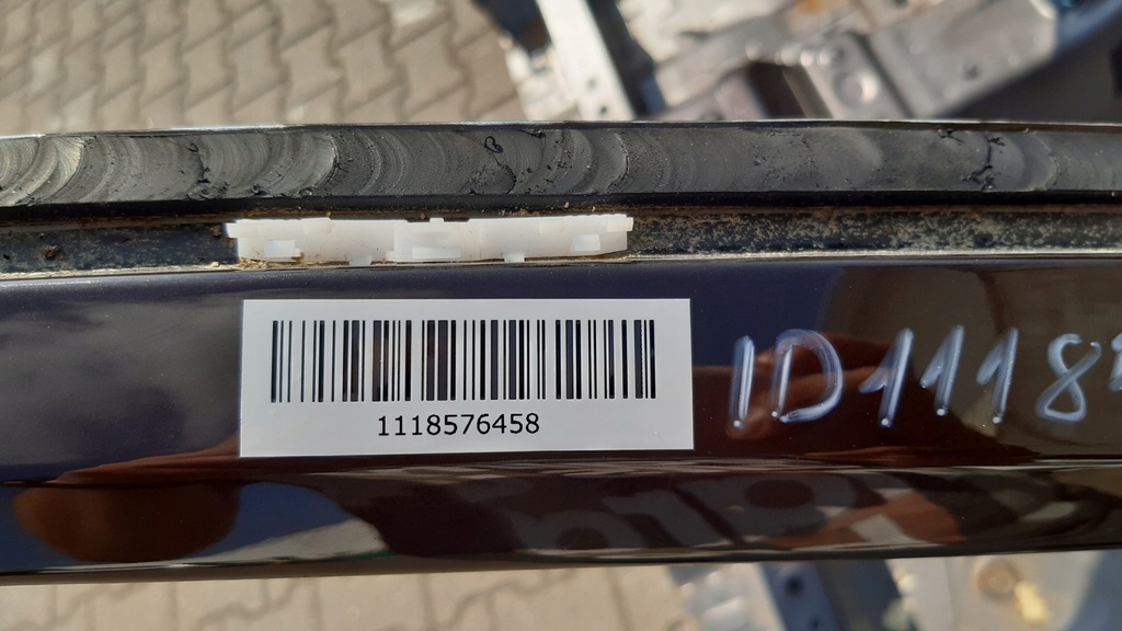 фото №8, Volvo xc40 четверть правая перед