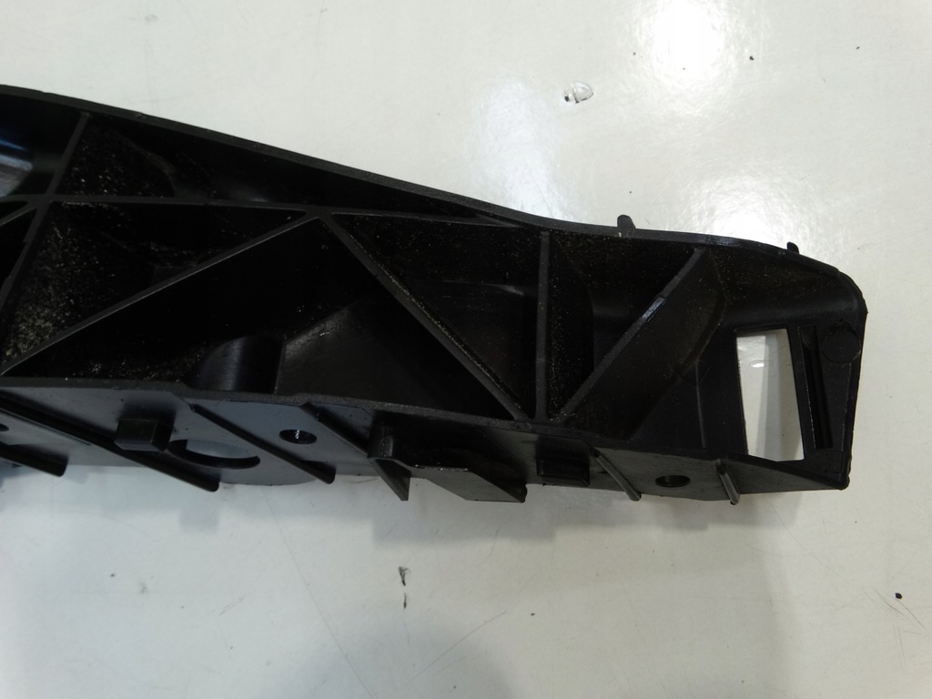 фото №9, Напрямна бампера правий задній seat ibiza iv 5d