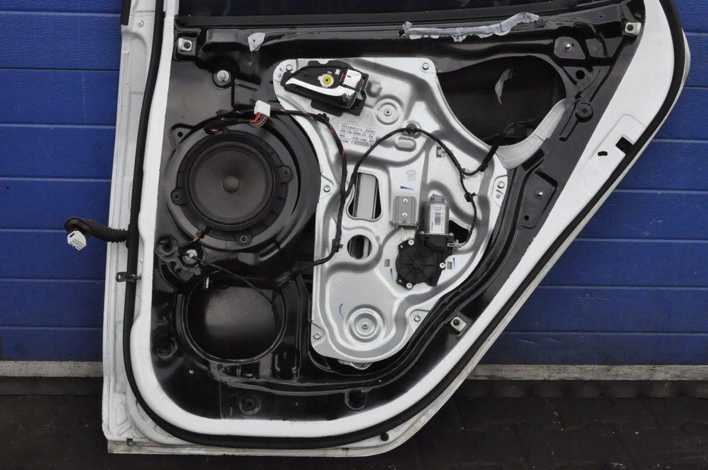 фото №14, Hyundai ix35 дверь правый задняя задние