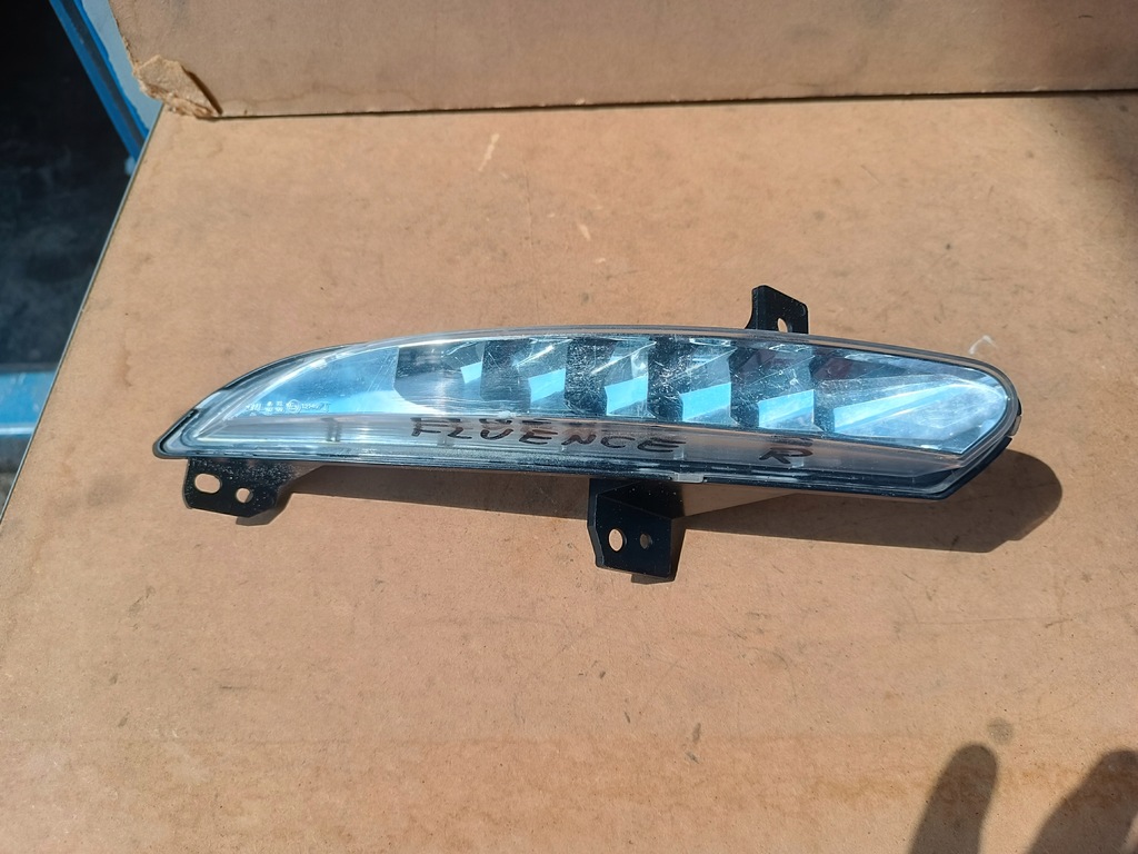 фото №1, Renault fluence lift правий права сторона led drl лампа права