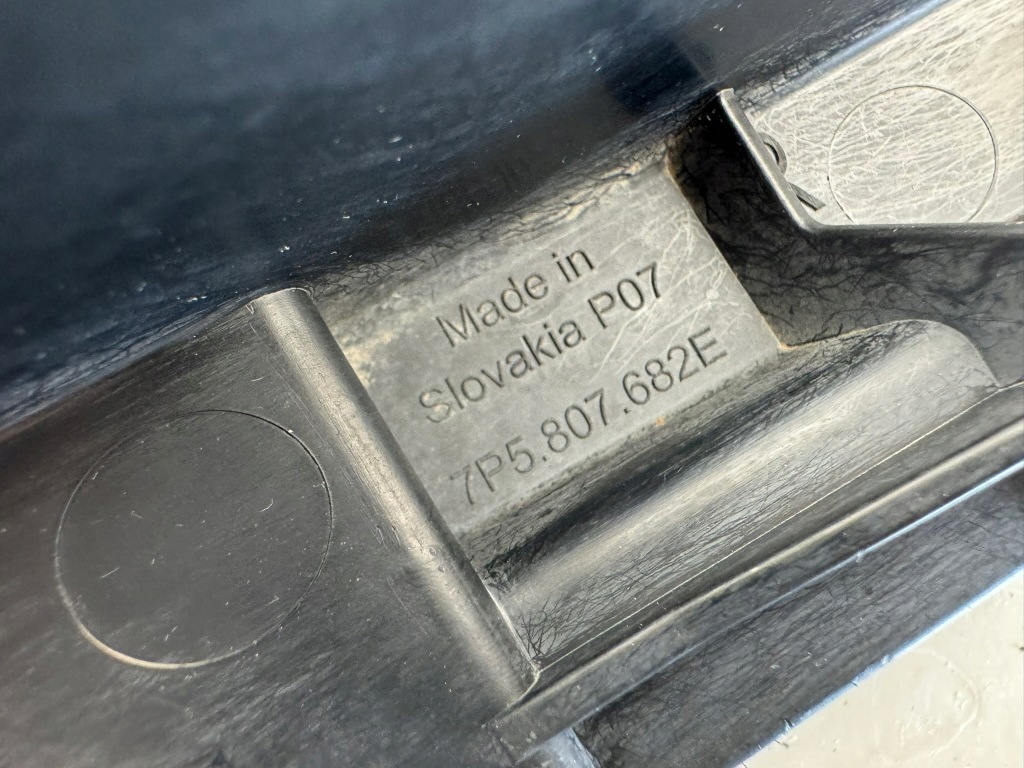 Porsche cayenne 2 2 рестайлинг  14-17r решётка бампера перед правая передняя Недорого