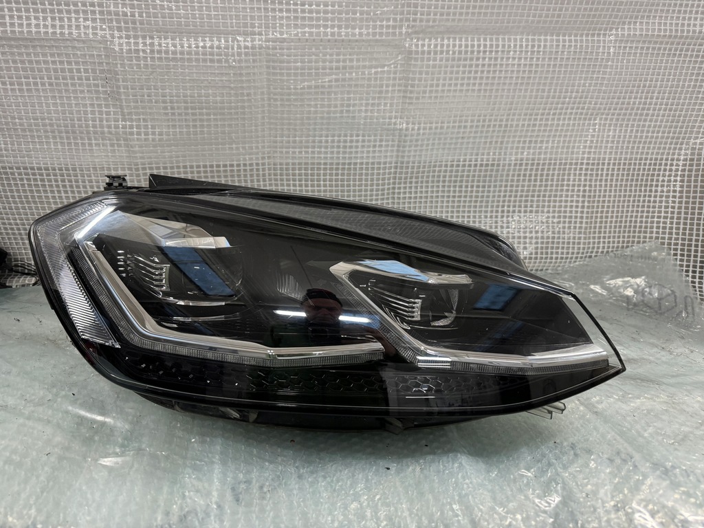 фото №1, Vw golf vii 7 lift права лампа full led