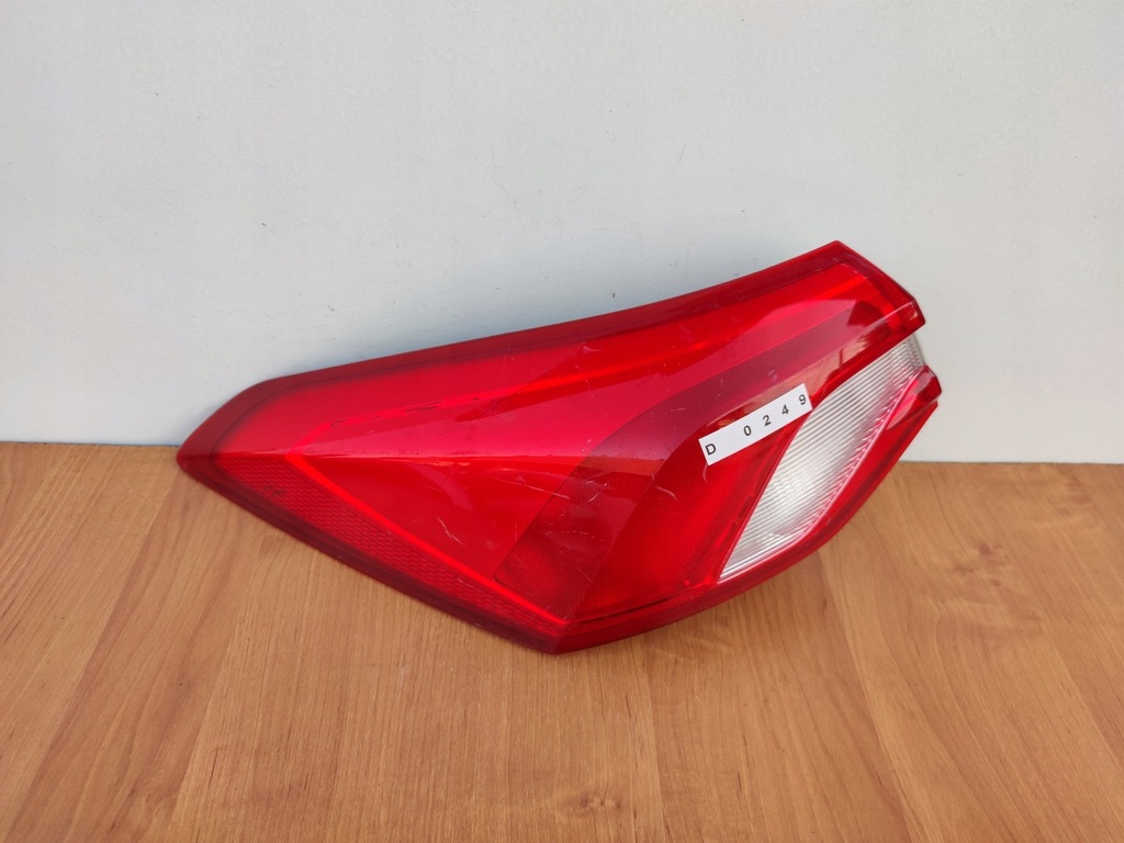 фото №1, Ford focus 4 iv mk4 sedan левая лампа задняя задняя