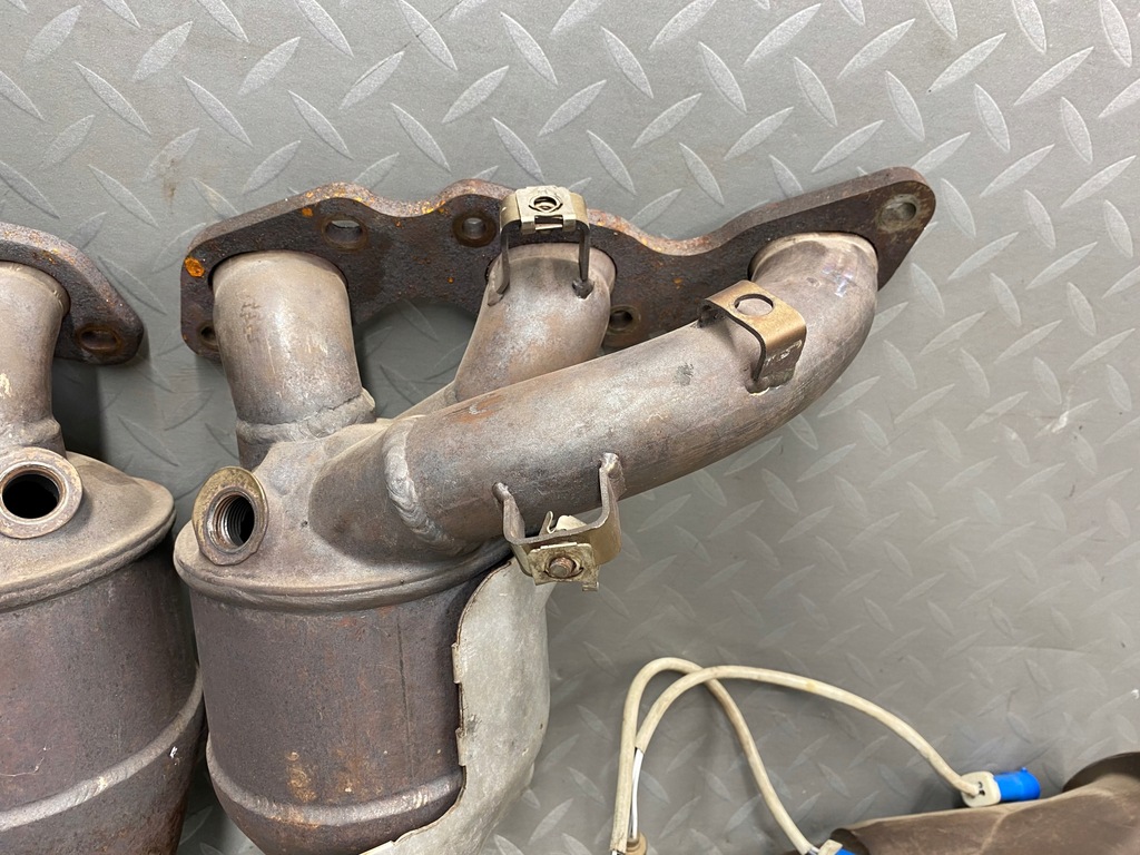 фото №5, Каталізатор колектор випускний лівий 5.9 6.0 aston martin db9 4g4e-5g236-bd