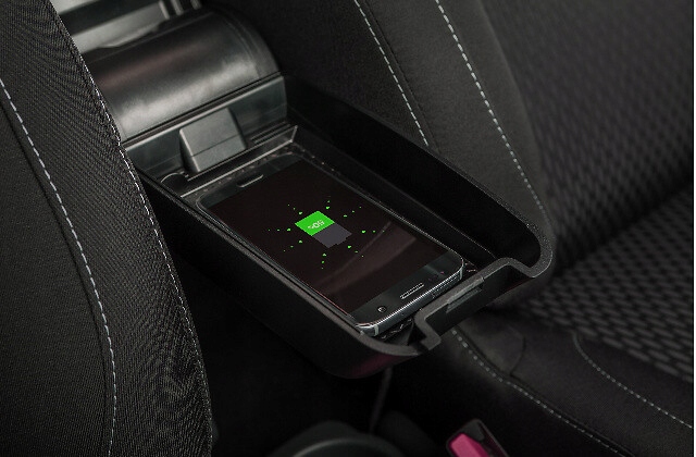 фото №10, Подлокотник с зарядное устройство dacia sandero ii logan ii