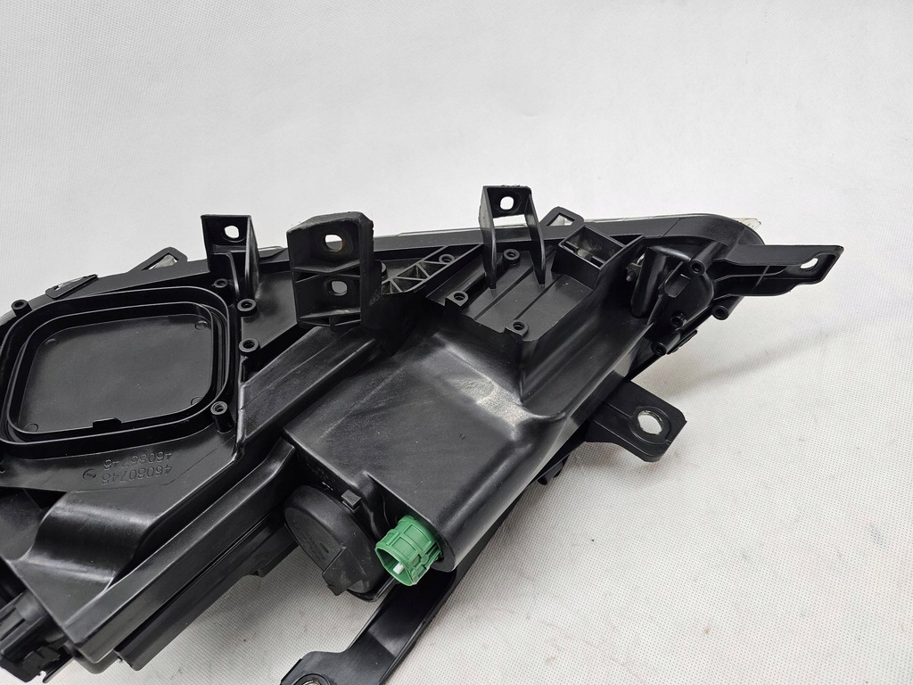 фото №11, Lancia delta iii 2008 лампа перед передня права europa 51824828