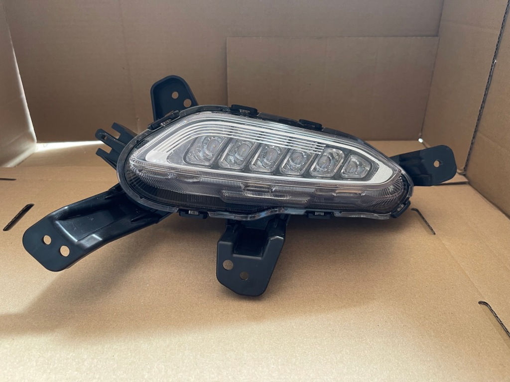 Купить Hyundai i30 3 противотуманная фара правый led 92208-g41