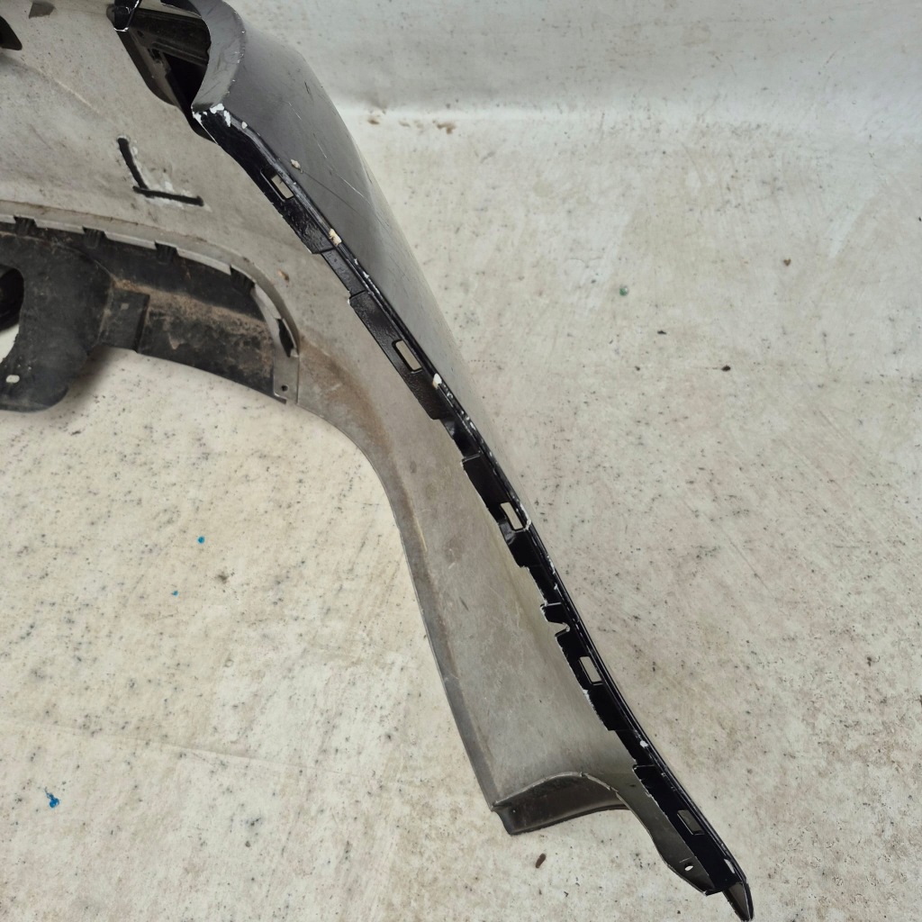 Opel insignia a седан hb рестайлінг  13-17 бампер задні задній фаркоп  pdc Київ