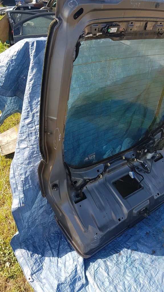 фото №12, Крышка багажника багажника renault laguna iii hb