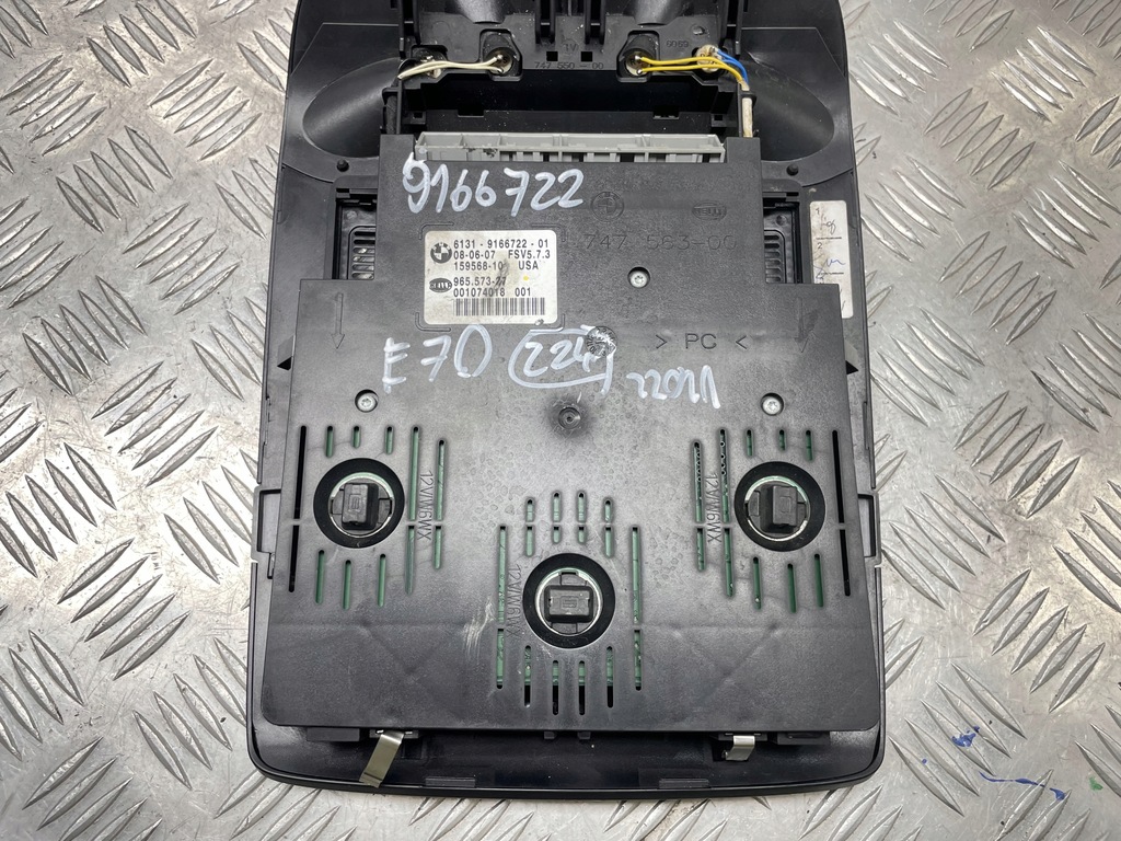 фото №7, Bmw e70 лампа стельовий центр керування дах 9166722