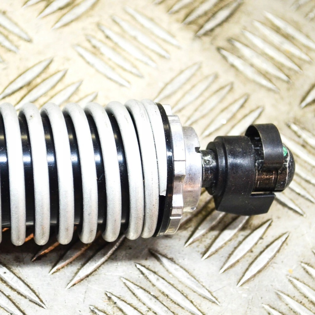 фото №7, Honda odyssey 2019 права сторона амортизатор кришки задній багажника