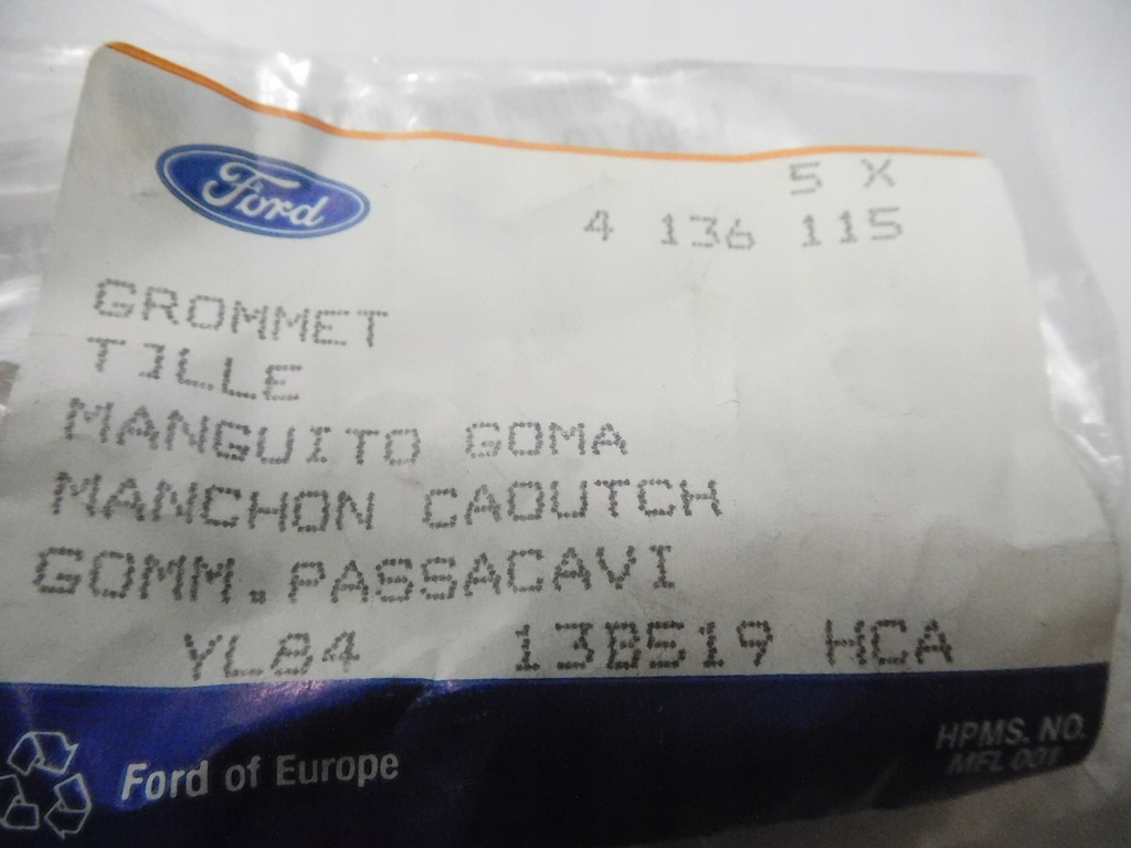 фото №7, Кронштейн втулки передний бампера ford ranger 2006-2012 оригинальный номер 4136115