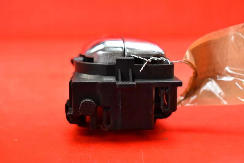 фото №6, Ручка внутренняя правая перед nissan maxima a33 00-05