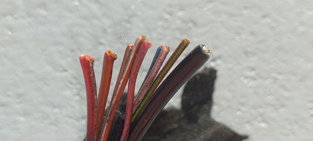 фото №9, Mercedes w220 штекер колодка насоса центрального замка