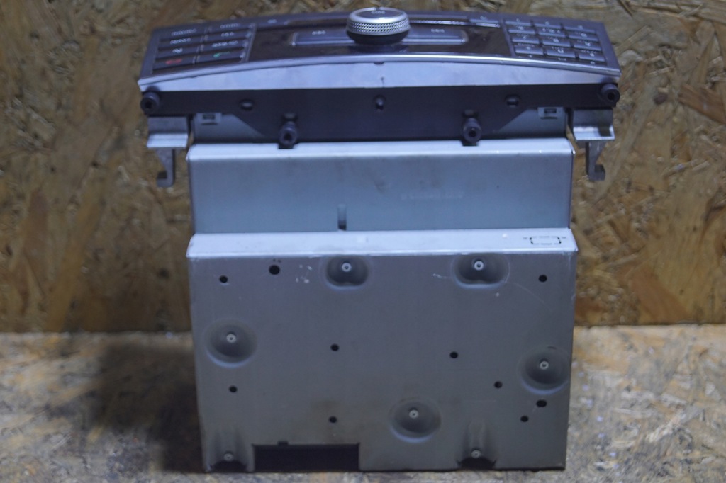 фото №3, Mercedes w212 радиопроигрыватель cd навигация