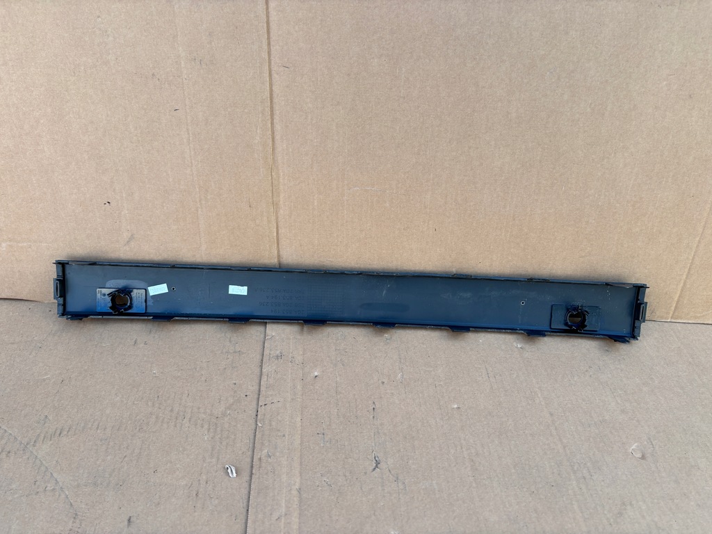 фото №2, Vw t-roc r-line lift молдинг бампера перед передня 2ga853194