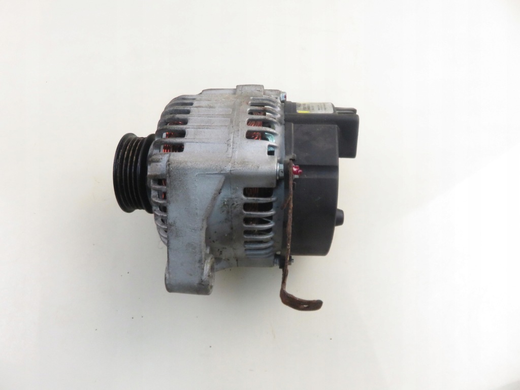 Генератор smart city-coupe 450 0.6 r3 55 - m 160 e6al b03 f032114025 Оригінал