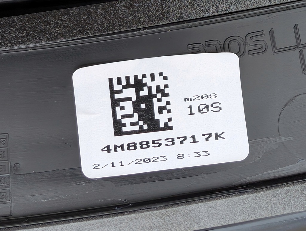 фото №12, Audi rsq8 q8 sq8 4m8 молдинг крыла левый перед 4m8853717k nowa оригинал