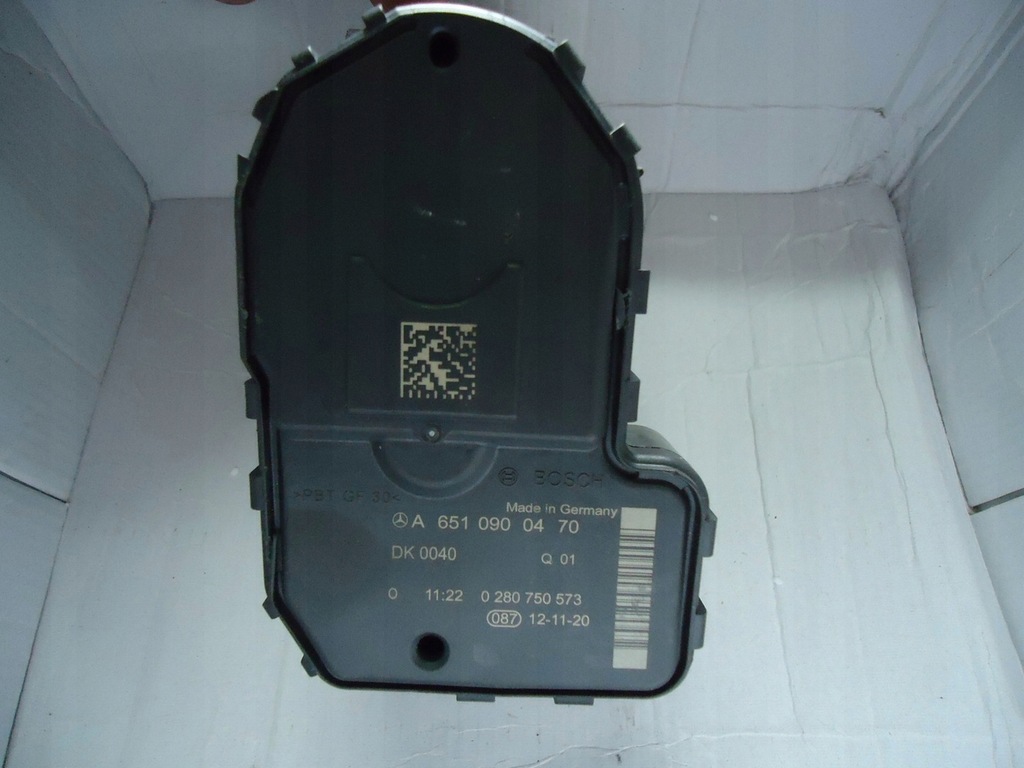 фото №1, Дроссельная заслонка mercedes sprinter 2.2 cdi a6510900370