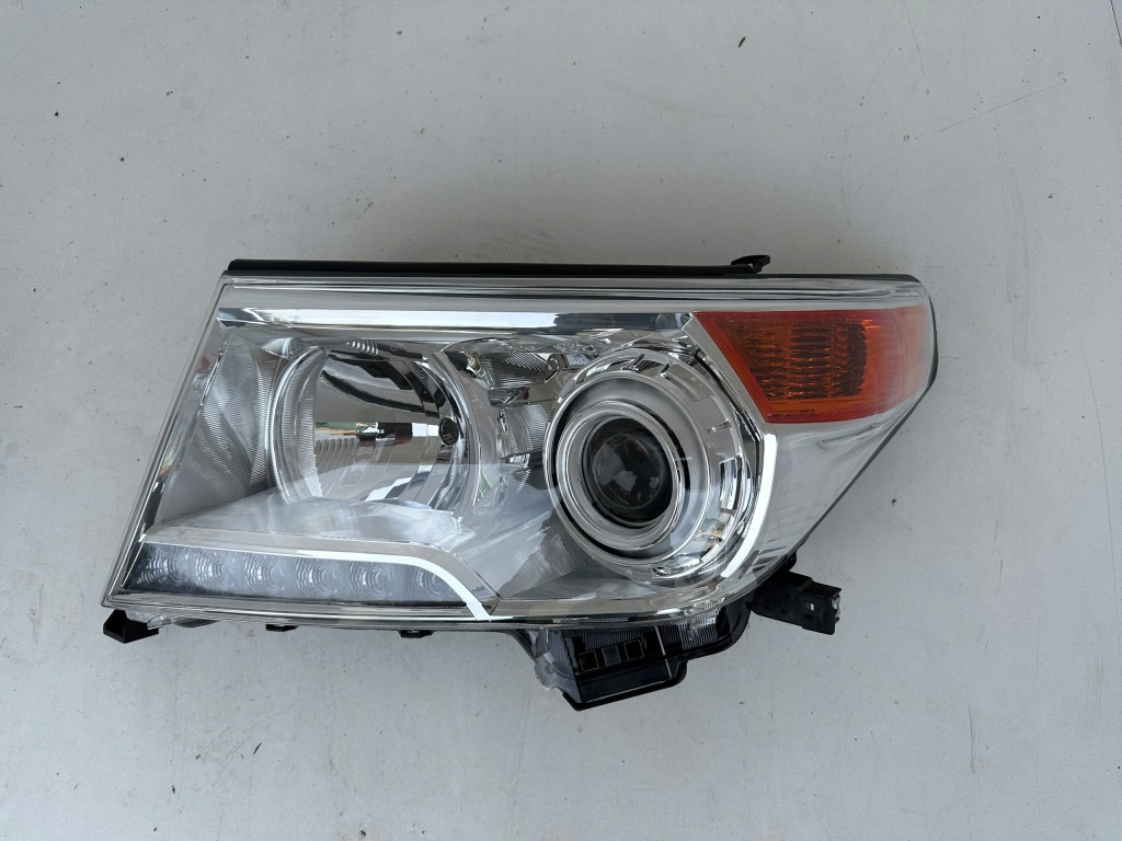 Купить Toyota landcruiser 200 v8 фара перед led